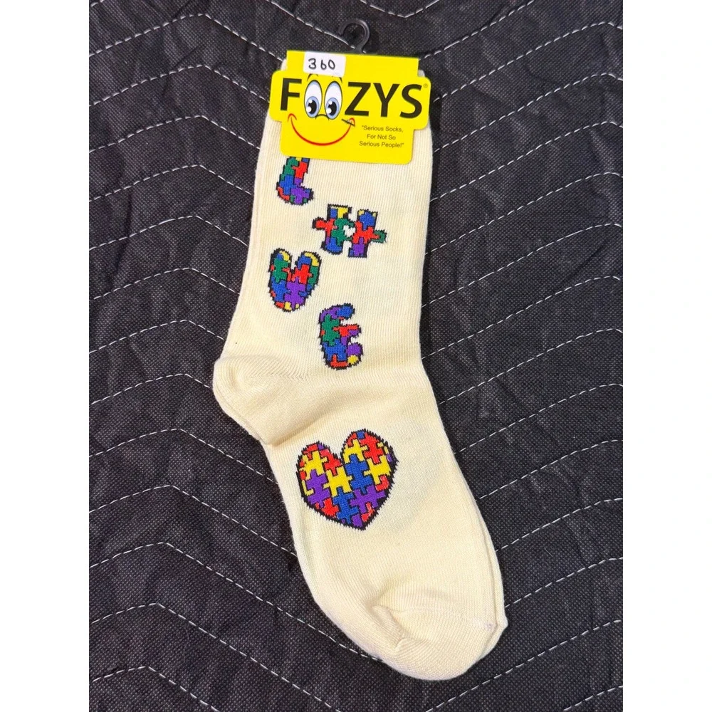 Foozys Crew Socks Women Cream New NWT Puzzle Piece Heart Love Autism Awareness